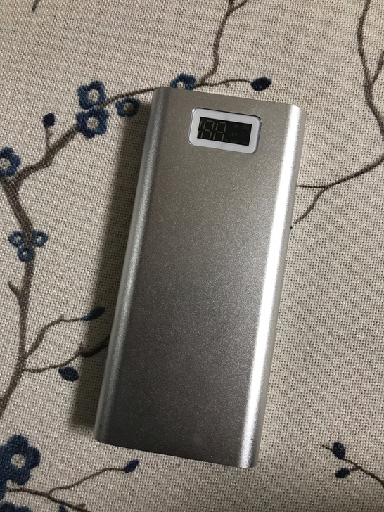 九成新充电宝，20000mAh