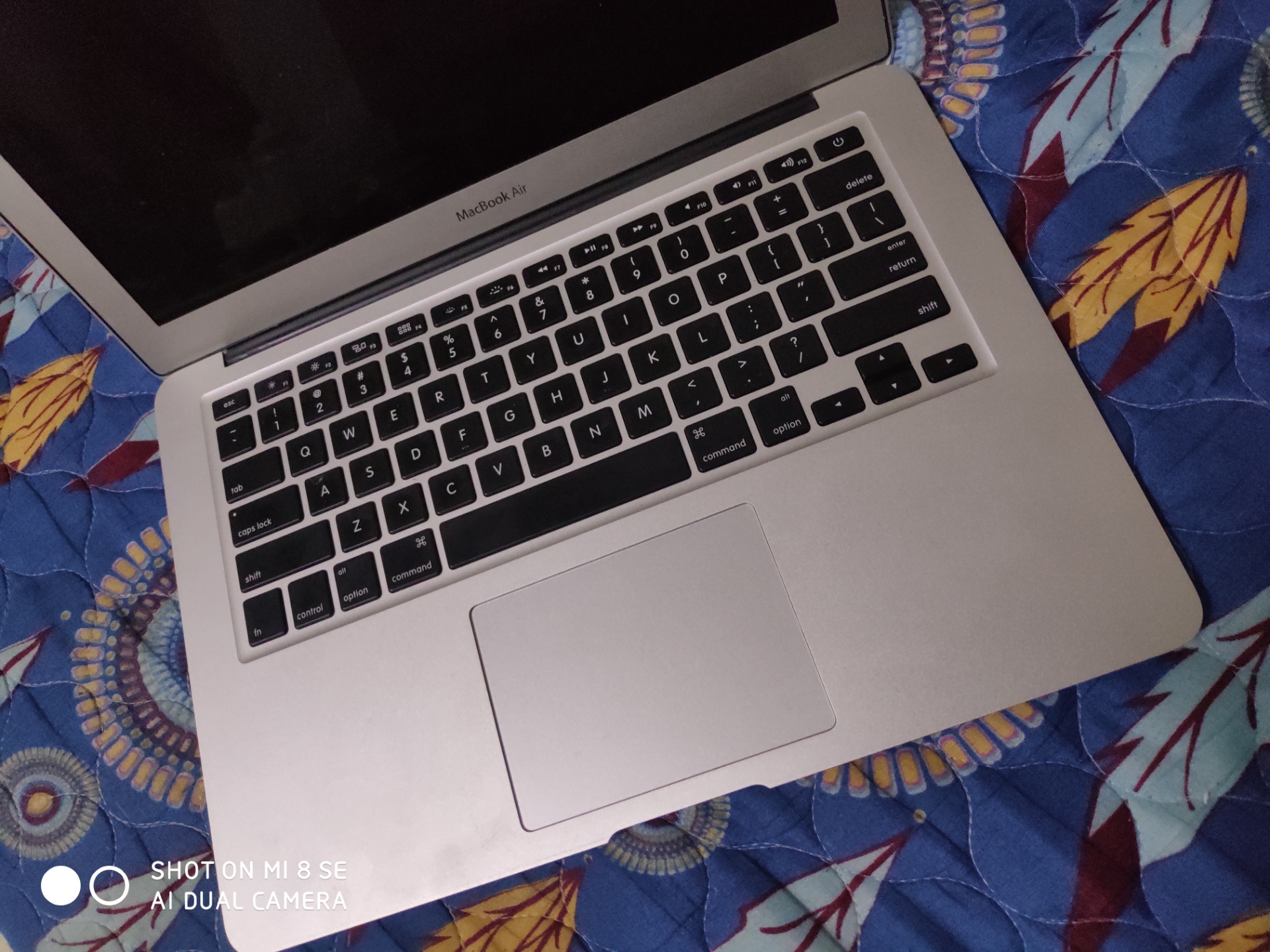 MACBOOK AIR   型号a1466