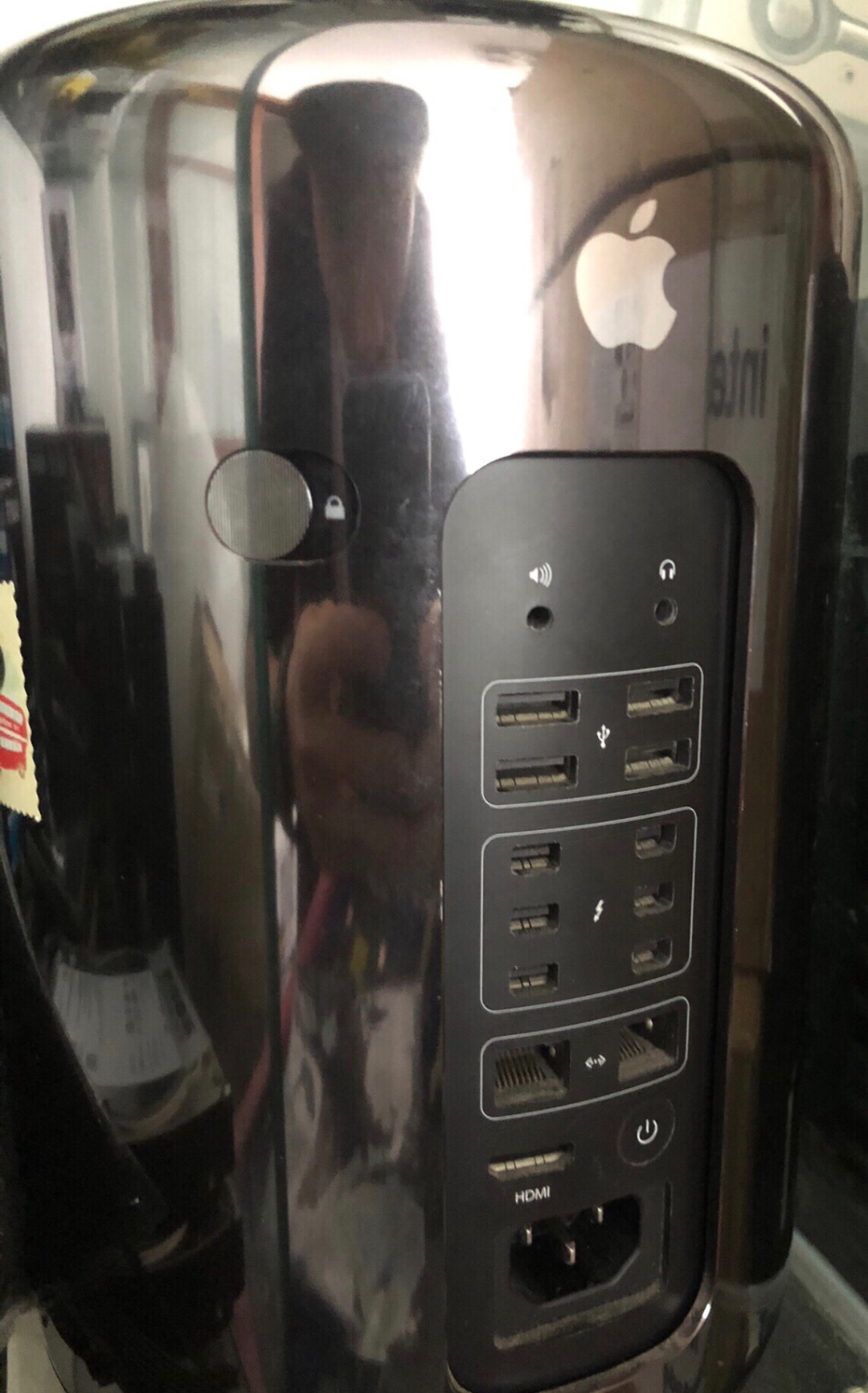 苹果垃圾桶电脑 mac book pro